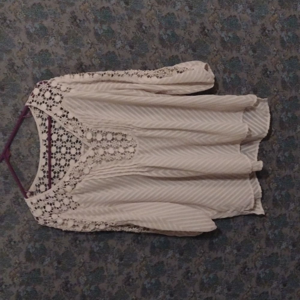 Bila cream bohemian shirt, size L